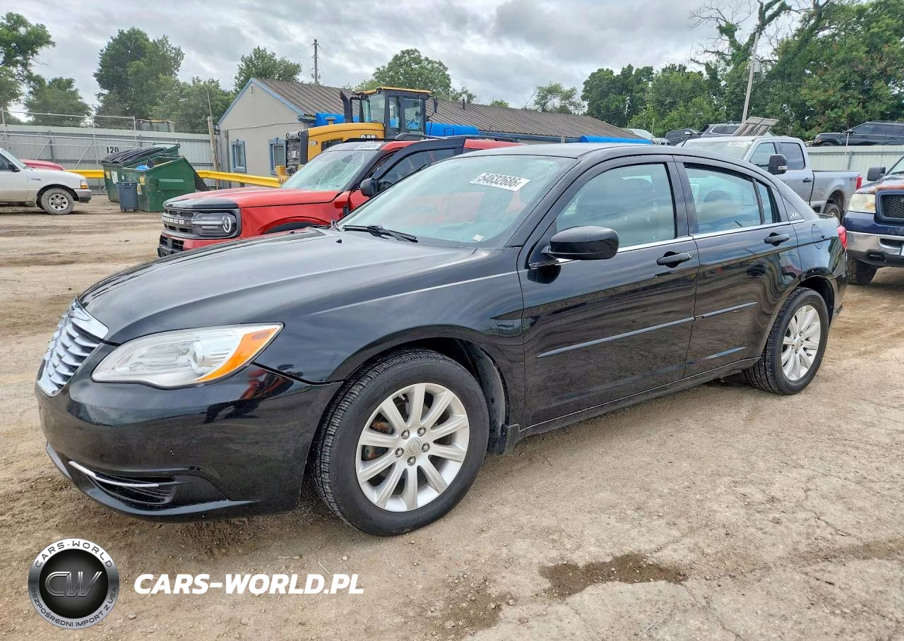 2014 Chrysler 200 Touring – zdjęcie 1 z 12