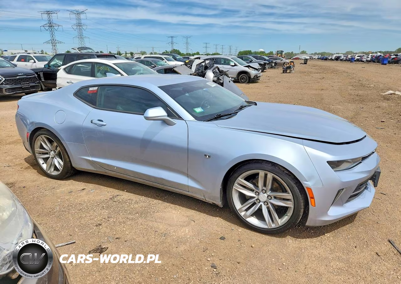 2017 Chevrolet Camaro Lt VIN:1G1FC1RX6H0154448 - 4