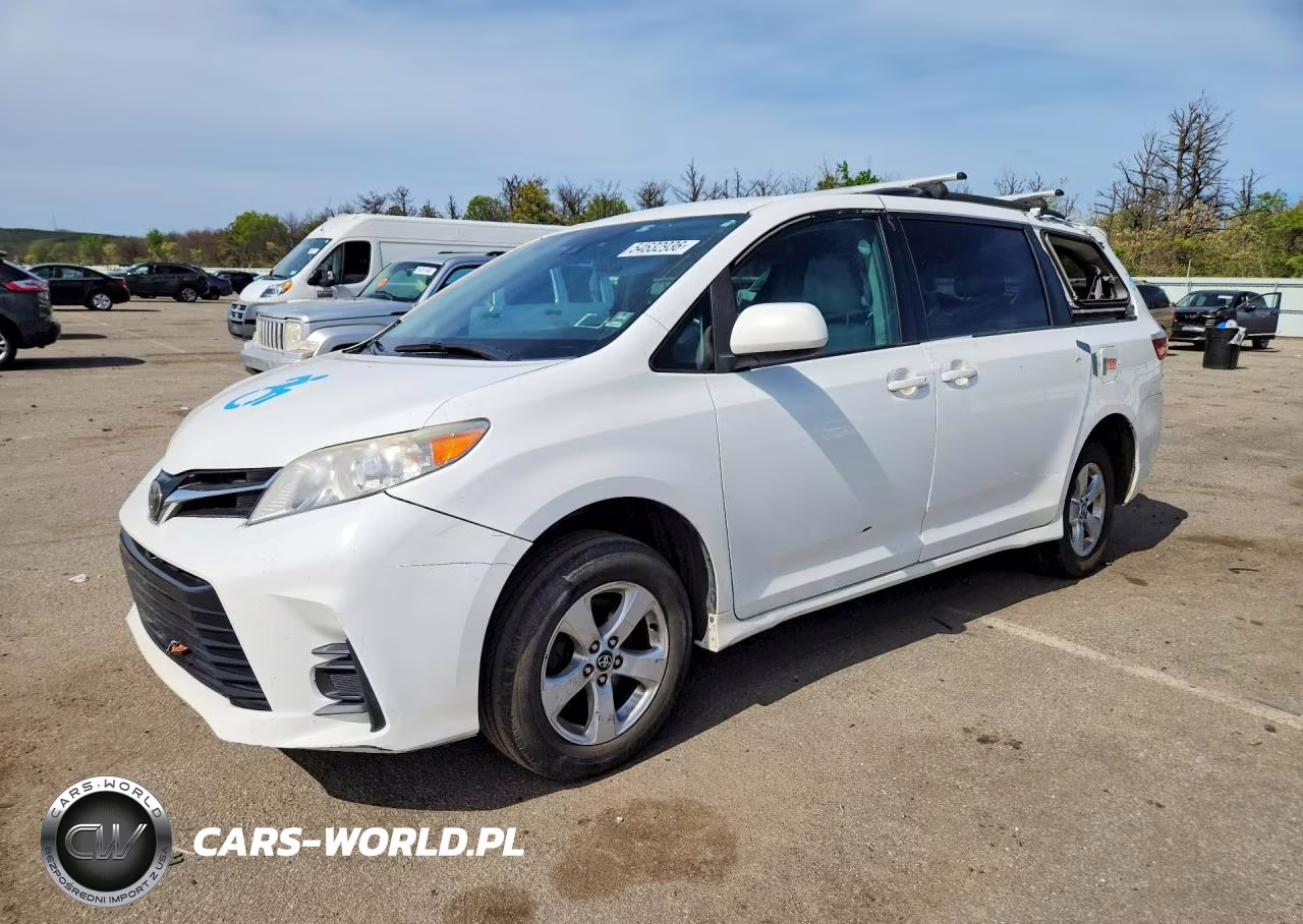 2018 Toyota Sieanna
