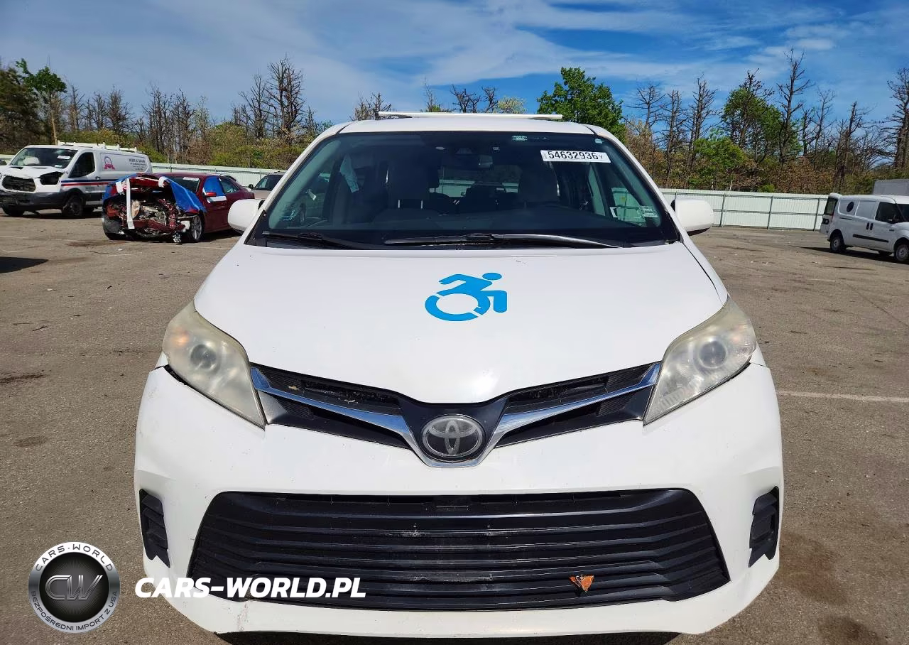 2018 Toyota Sieanna VIN:5TDKZ3DC7JS905421 - 5