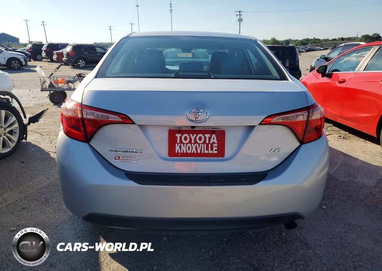 2019 Toyota Corolla Le VIN:2T1BURHE1KC161578 - 6