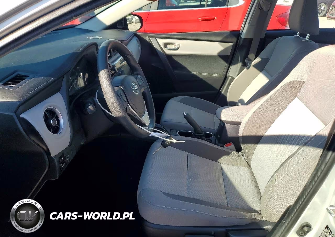 2019 Toyota Corolla Le VIN:2T1BURHE1KC161578 - 7