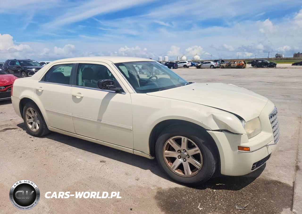2006 Chrysler 300 Touring VIN:2C3KA53G96H258280 - 4