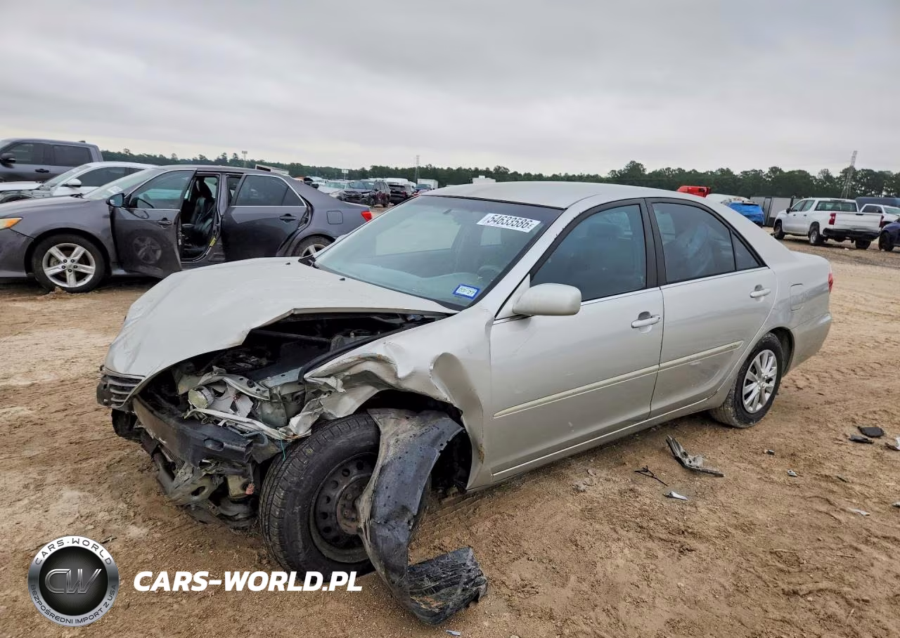 2005 Toyota Camry Le