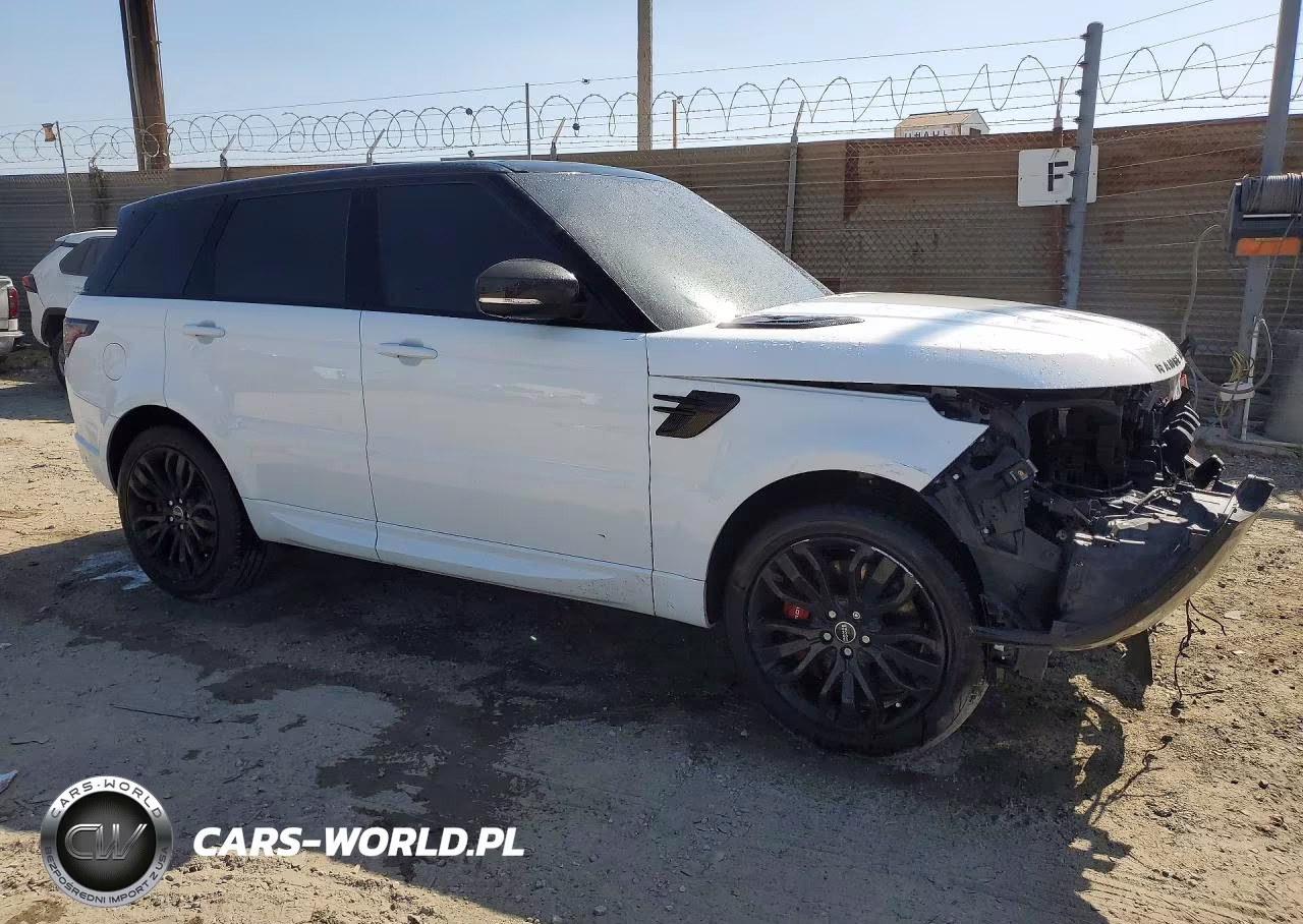2018 Land Rover Range Rover Sport Supercharged Dynamic VIN:SALWR2RE3JA183974 - 4