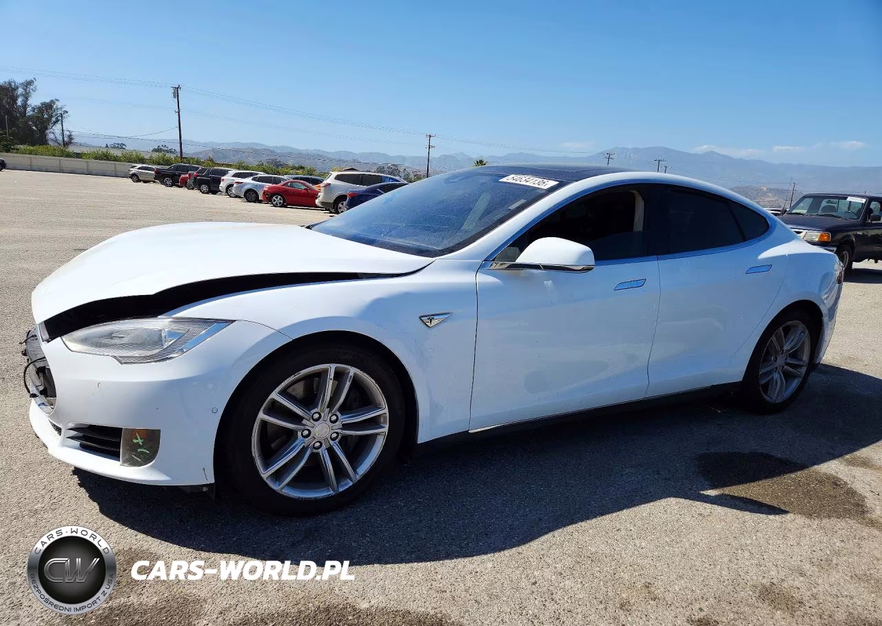 2015 Tesla Model S