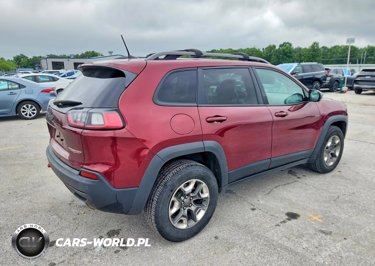 2019 Jeep Cherokee Trailhawk VIN:1C4PJMBX7KD127644 - 3