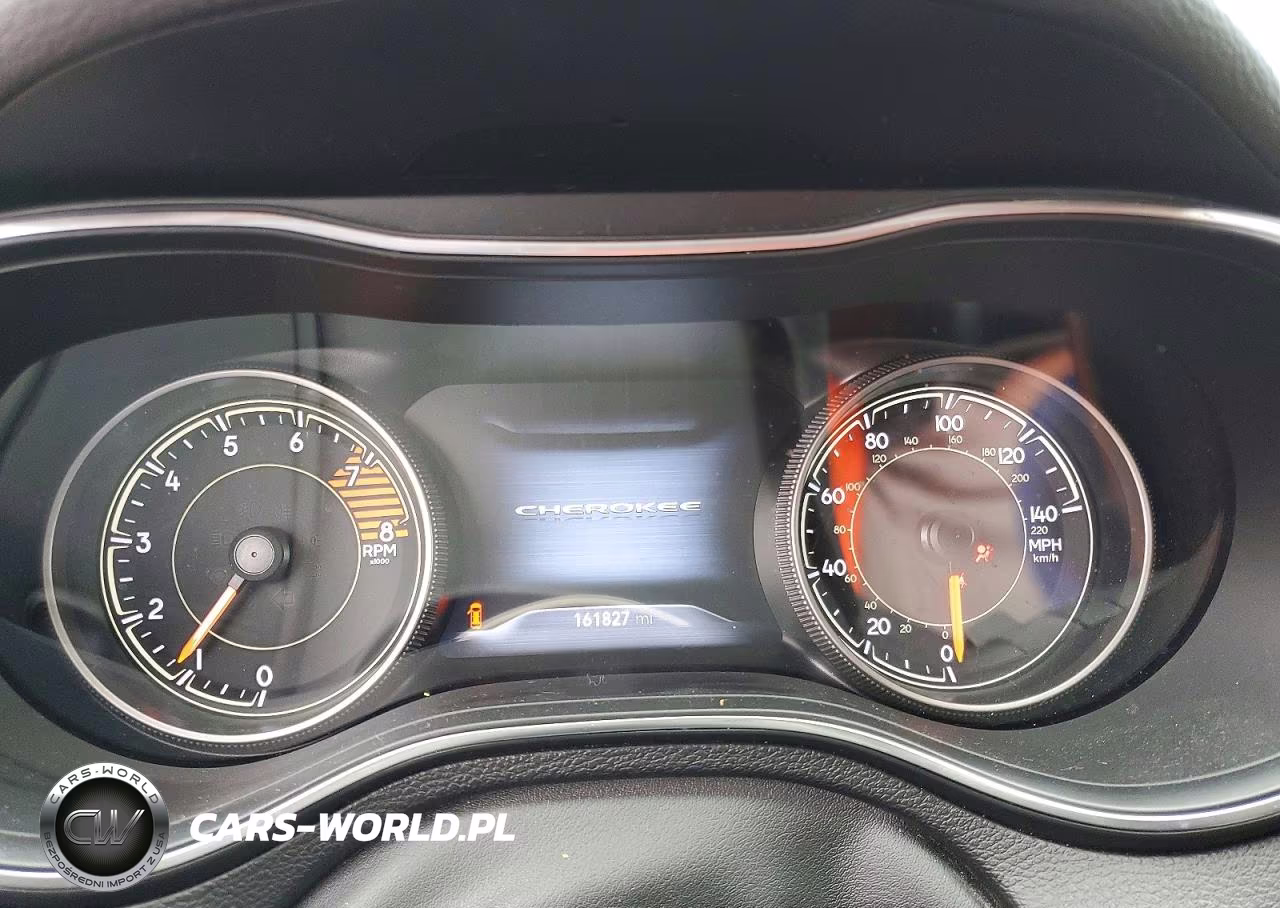 2019 Jeep Cherokee Trailhawk VIN:1C4PJMBX7KD127644 - 9