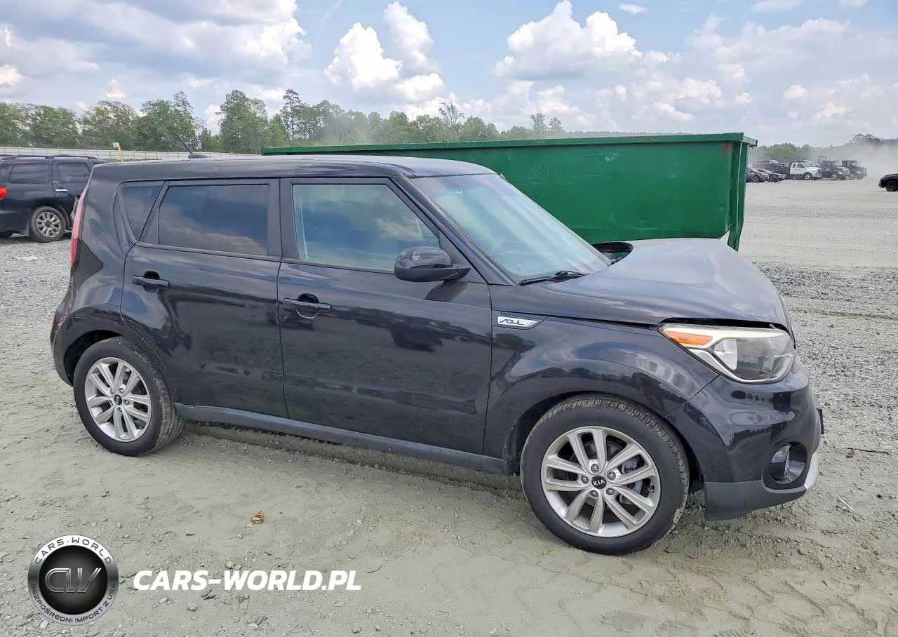 2017 Kia Soul + VIN:KNDJP3A53H7497771 - 4