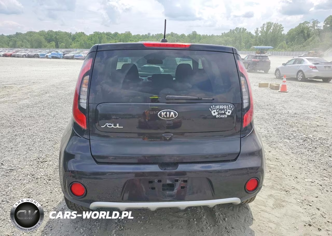 2017 Kia Soul + VIN:KNDJP3A53H7497771 - 6