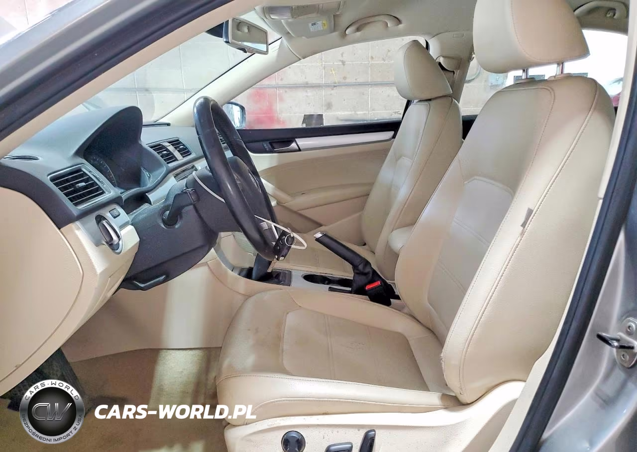2013 Volkswagen Passat Se VIN:1VWBP7A31DC131347 - 7