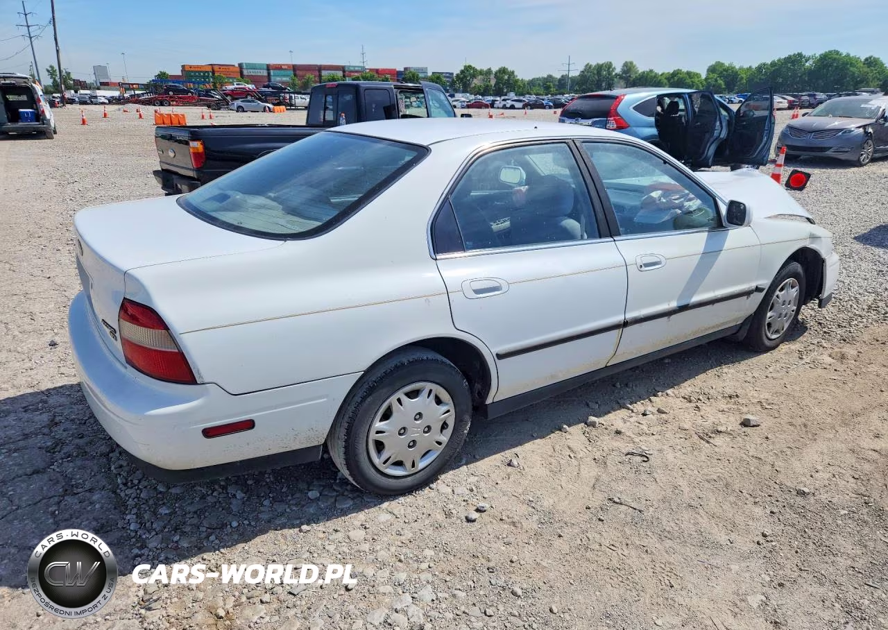 1995 Honda Accord Lx VIN:1HGCD5632SA164798 - 3