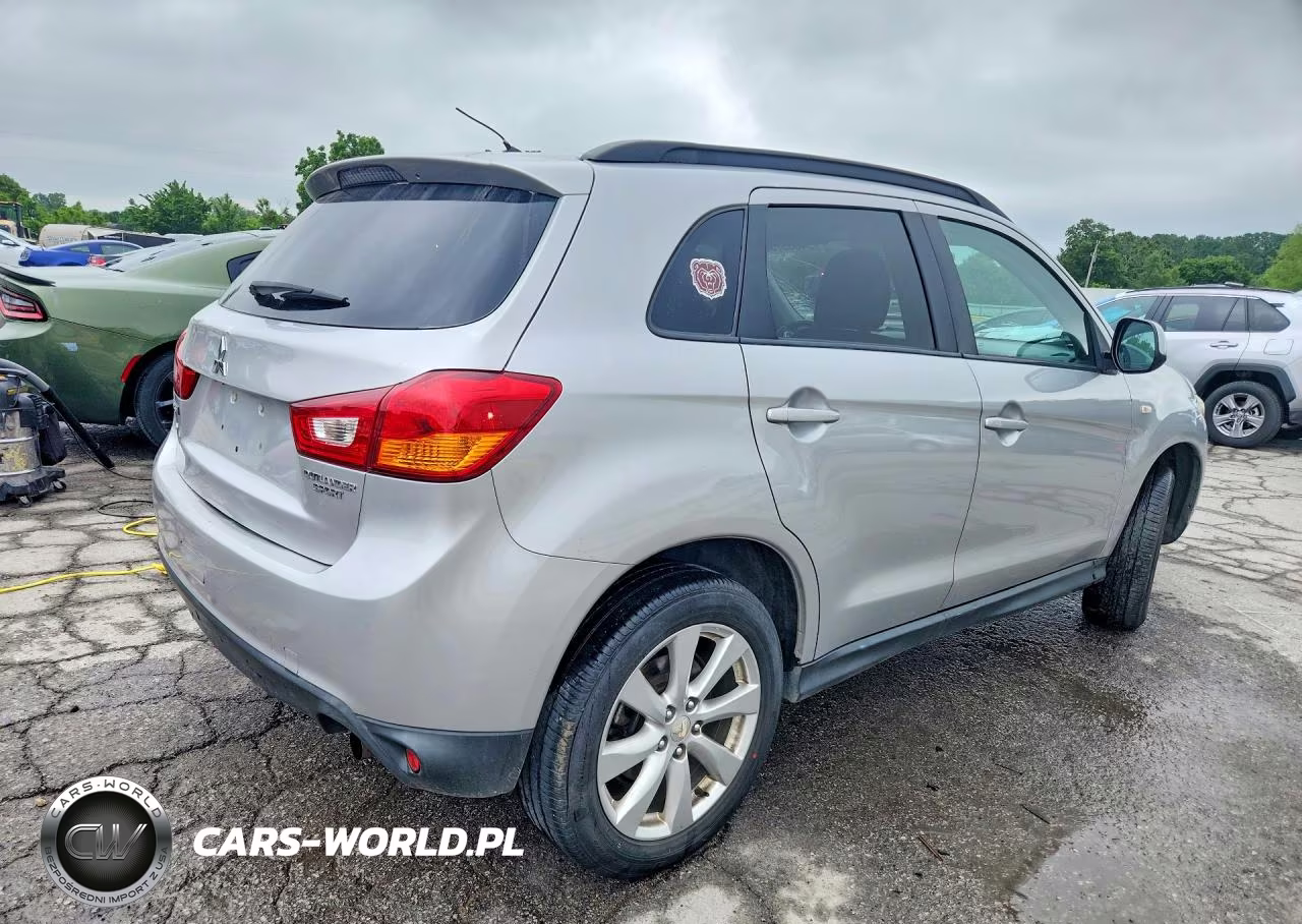2013 Mitsubishi Outlander Sport Es VIN:4A4AP3AU8DE006567 - 3