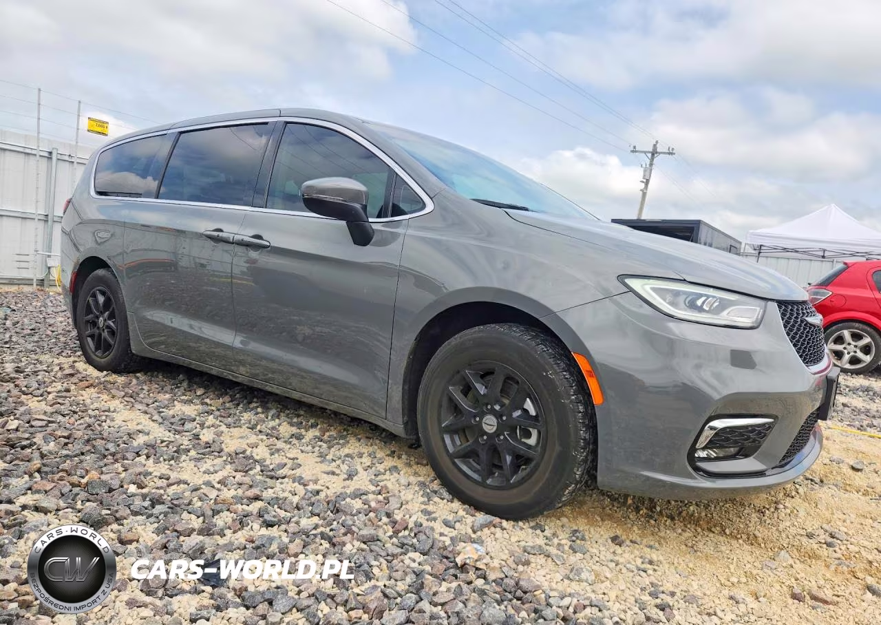 2023 Chrysler Pacifica VIN:2C4RC1BG9PR529414 - 4