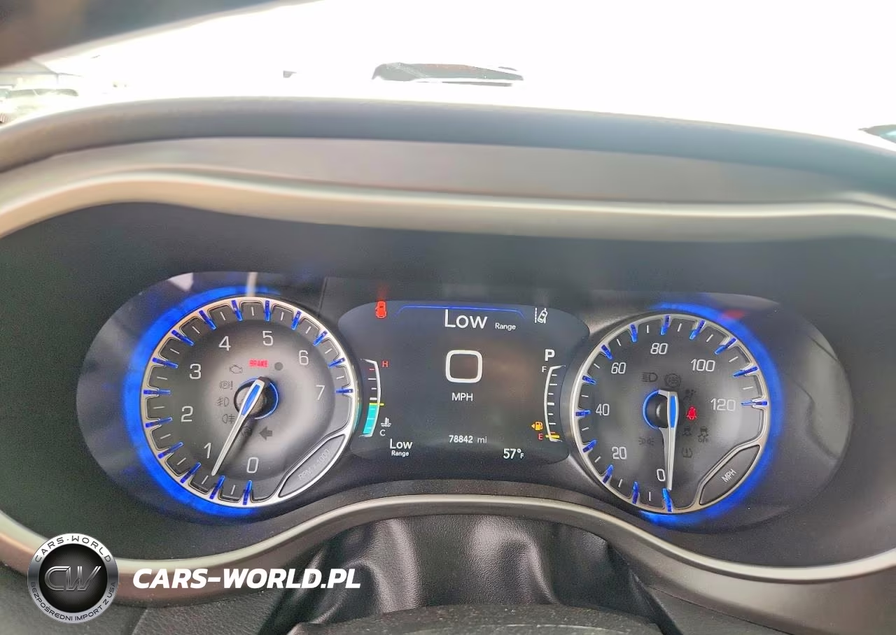 2023 Chrysler Pacifica VIN:2C4RC1BG9PR529414 - 9