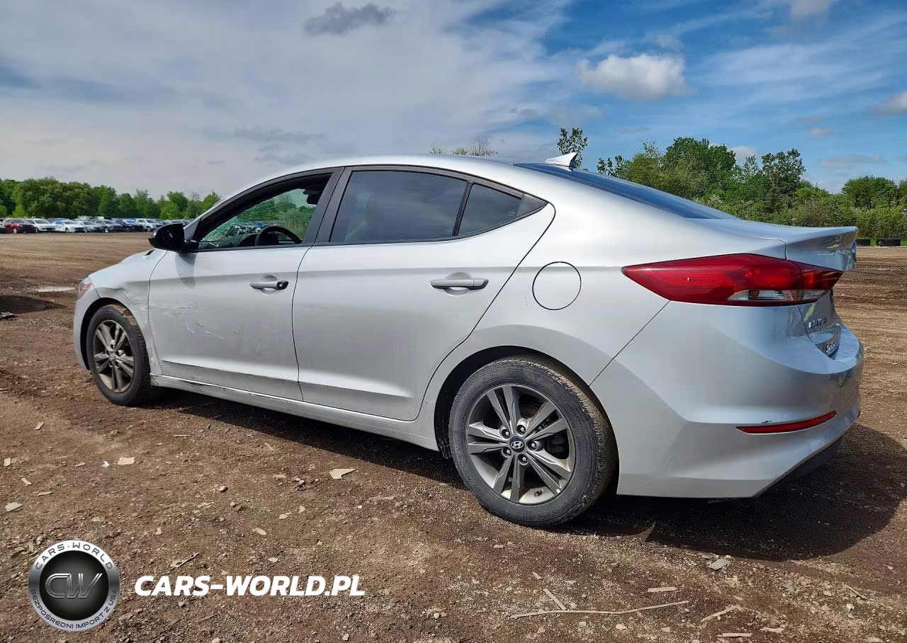 2018 Hyundai Elantra Sel VIN:5NPD84LF9JH233381 - 2