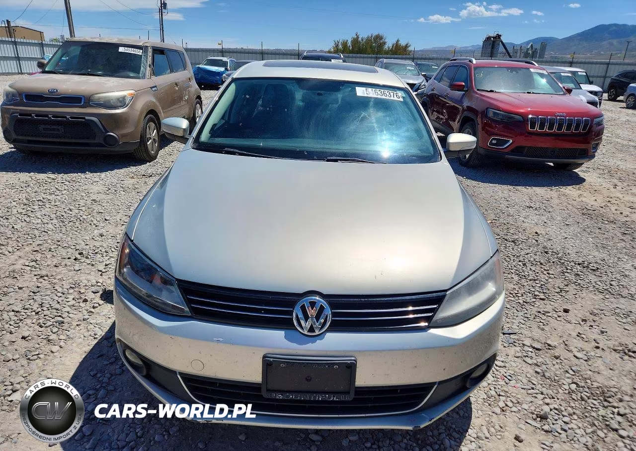 2012 Volkswagen Jetta Tdi VIN:3VWLL7AJ7CM015839 - 5