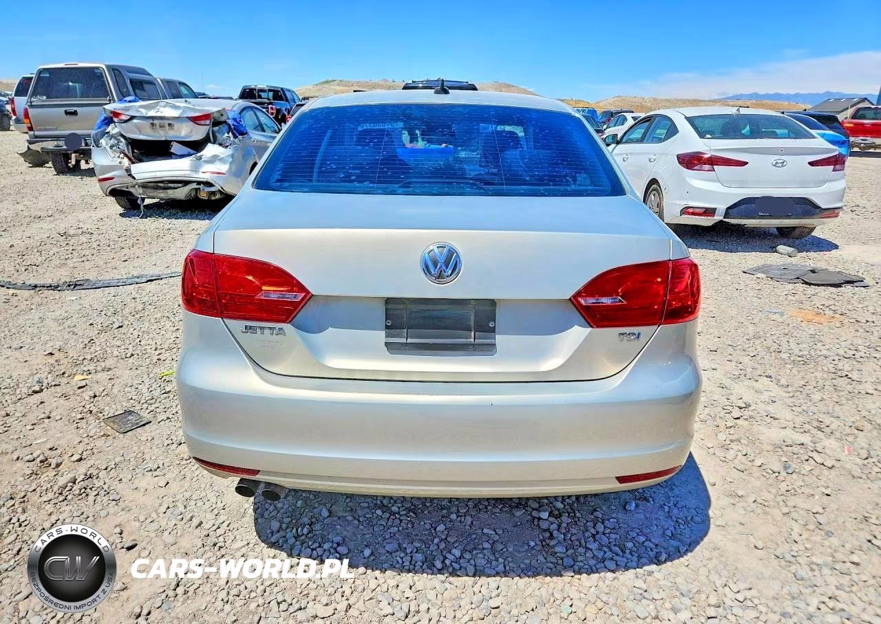 2012 Volkswagen Jetta Tdi VIN:3VWLL7AJ7CM015839 - 6