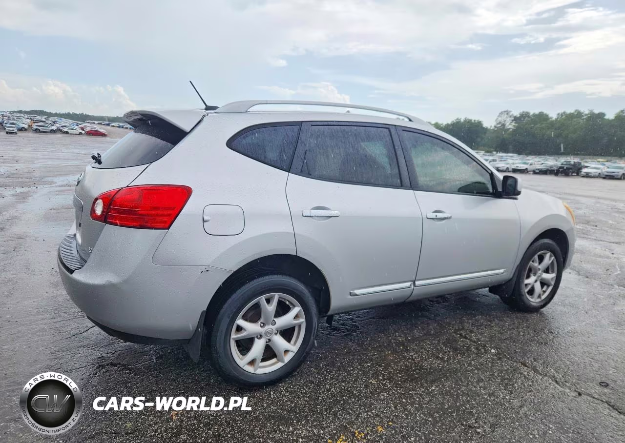 2011 Nissan Rogue S VIN:JN8AS5MT7BW574972 - 3