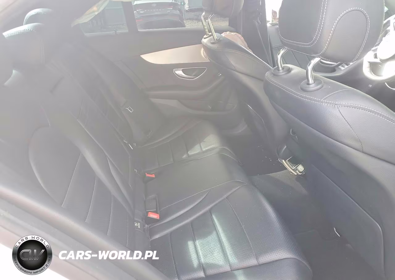 2015 Mercedes-Benz C 300 4Matic VIN:55SWF4KBXFU087462 - 10