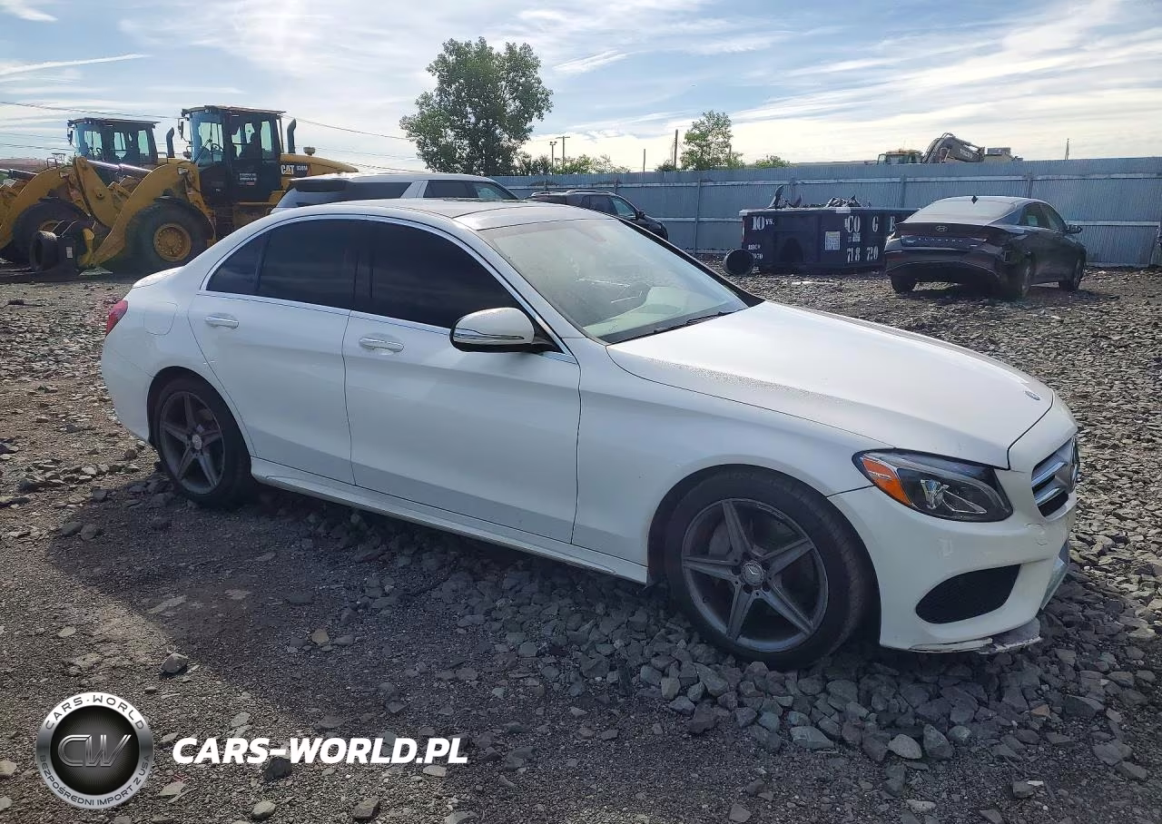 2015 Mercedes-Benz C 300 4Matic VIN:55SWF4KBXFU087462 - 4