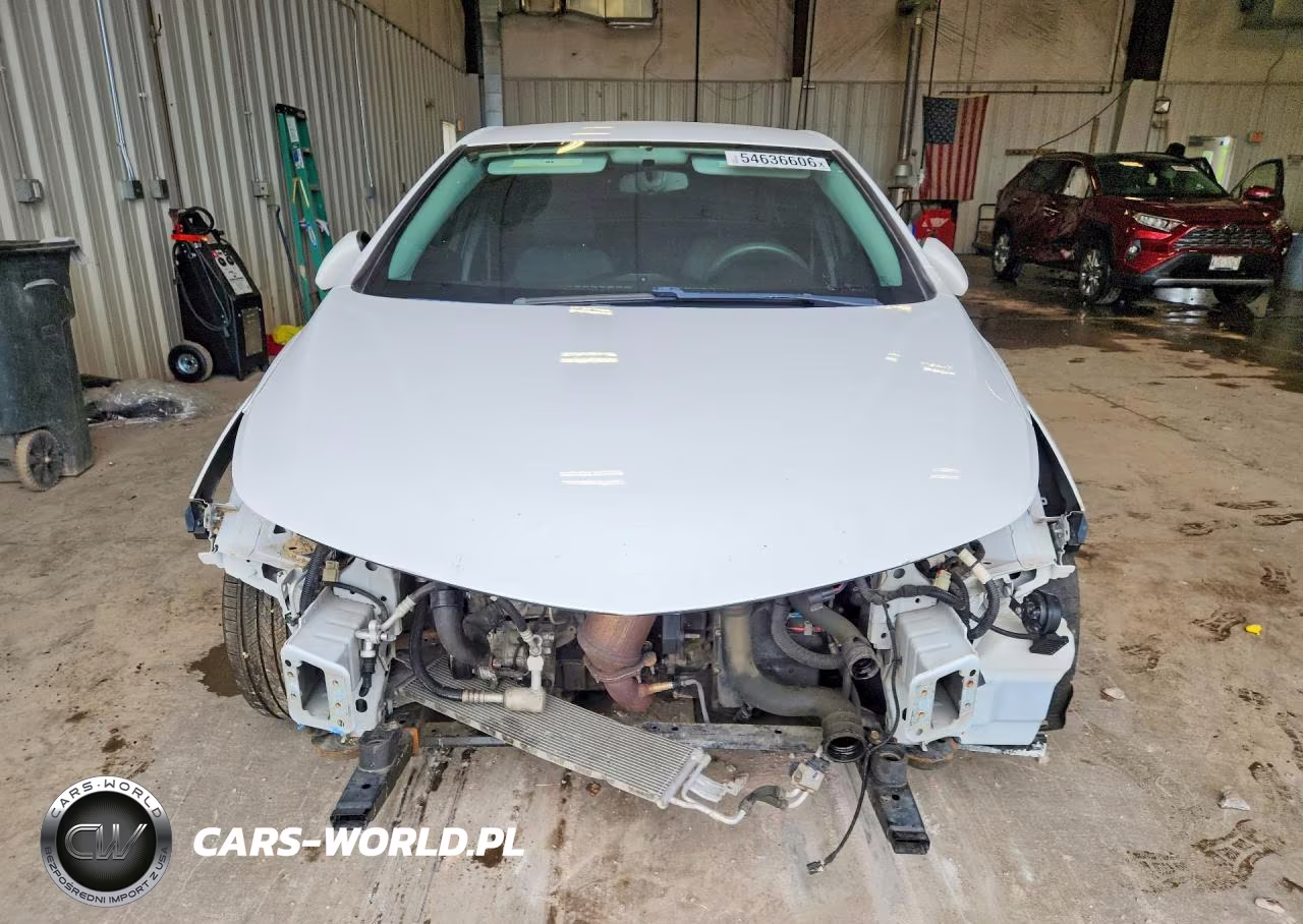 2019 Chevrolet Cruze Lt VIN:1G1BE5SM1K7125132 - 5