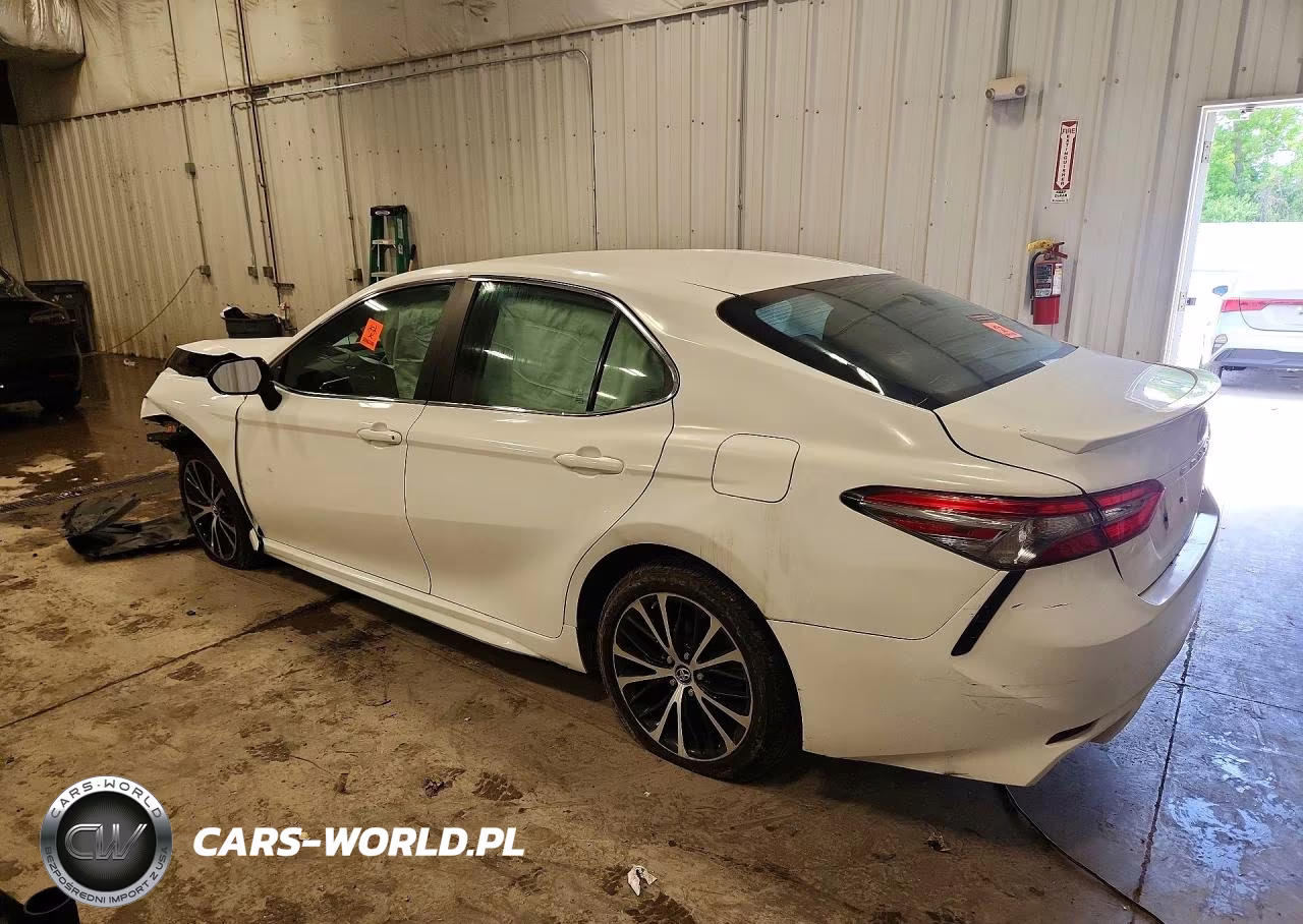 2018 Toyota Camry Se VIN:4T1B11HKXJU628395 - 2