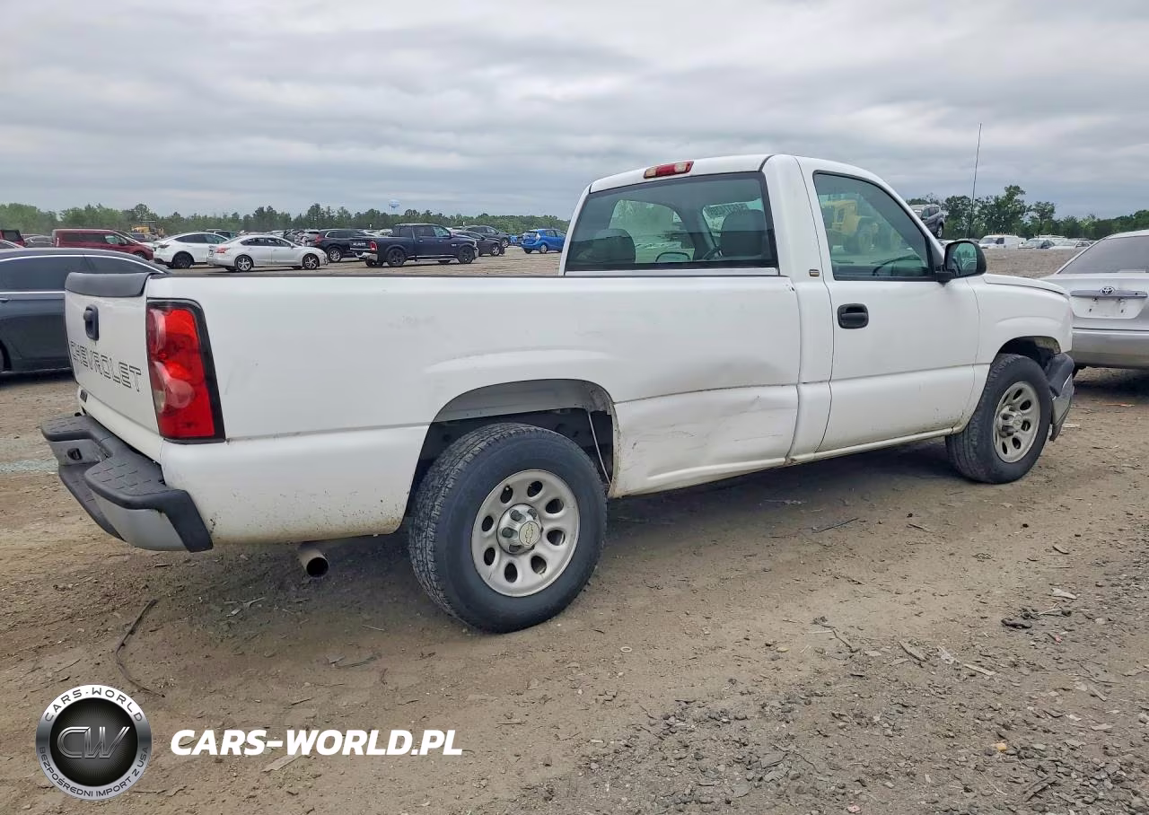 2005 Chevrolet Silverado C1500 VIN:1GCEC14X65Z353887 - 3