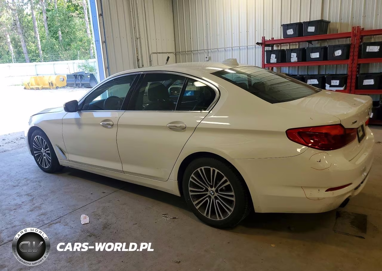 2018 BMW 530 Xi VIN:WBAJA7C50JG907676 - 2