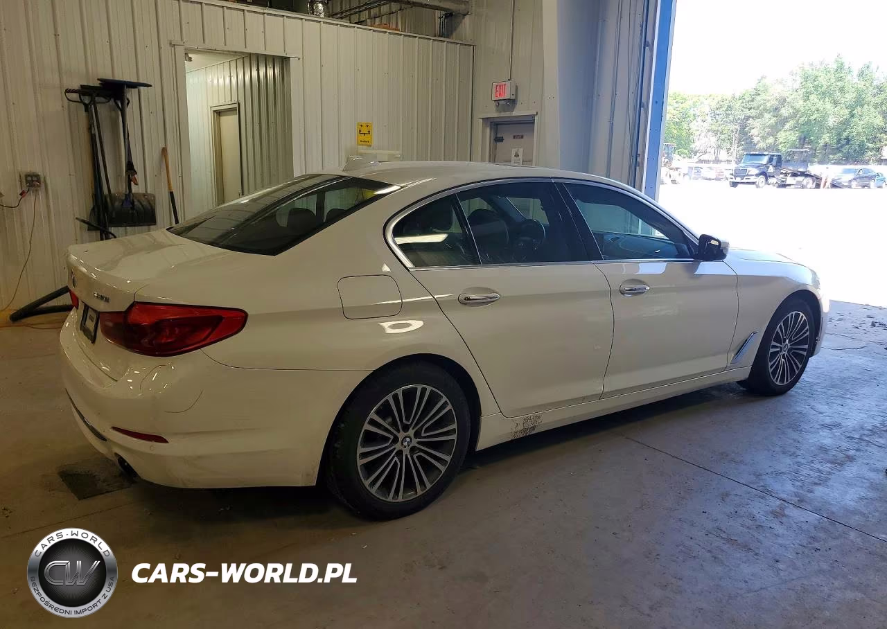 2018 BMW 530 Xi VIN:WBAJA7C50JG907676 - 3