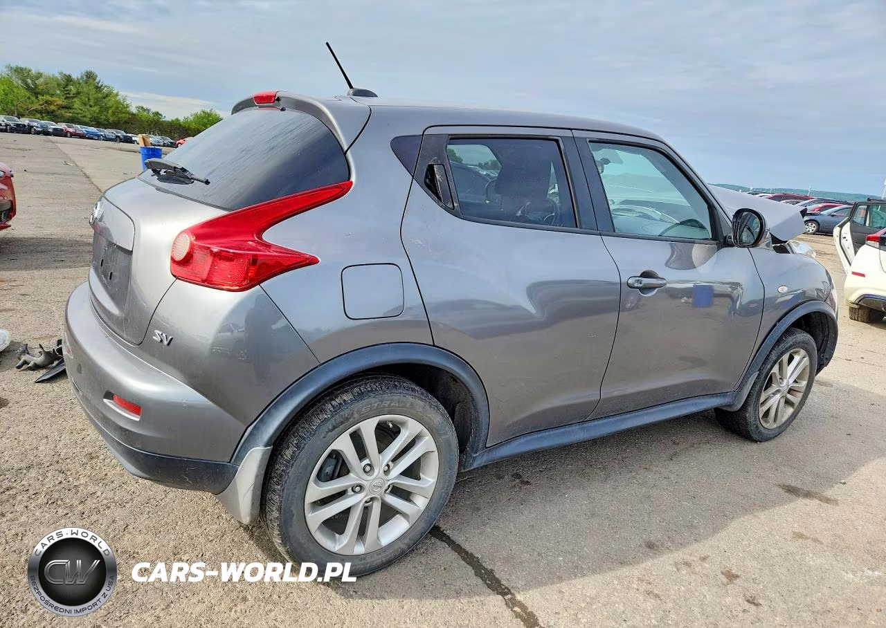 2011 Nissan Juke S VIN:JN8AF5MR6BT022292 - 3