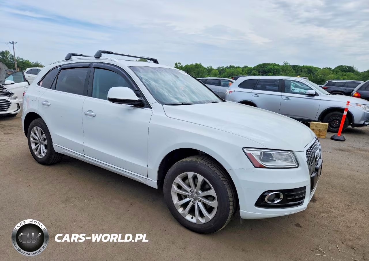 2015 Audi Q5 Premium VIN:WA1CFAFP4FA100749 - 4