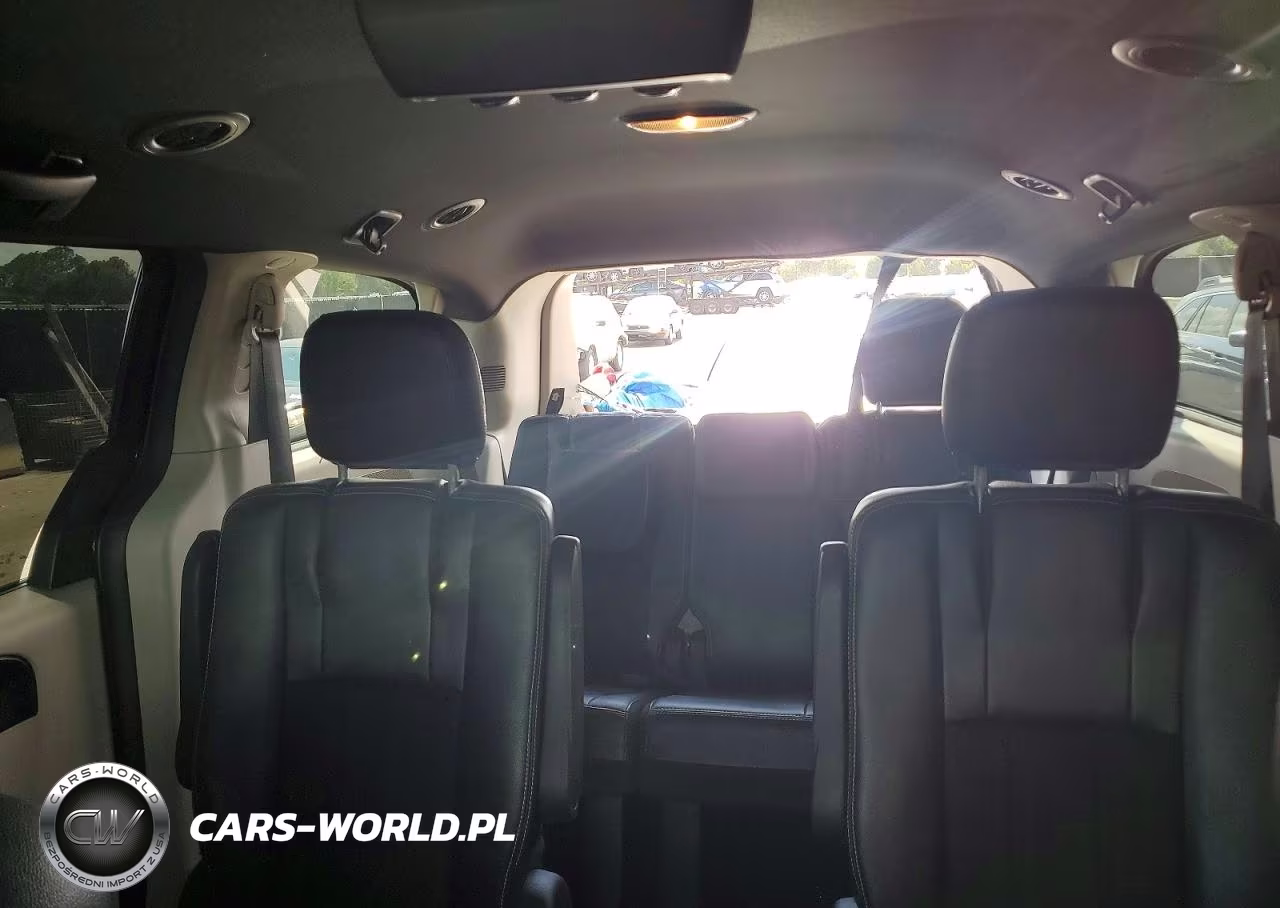 2019 Dodge Grand Caravan Sxt VIN:2C4RDGCG7KR774686 - 10