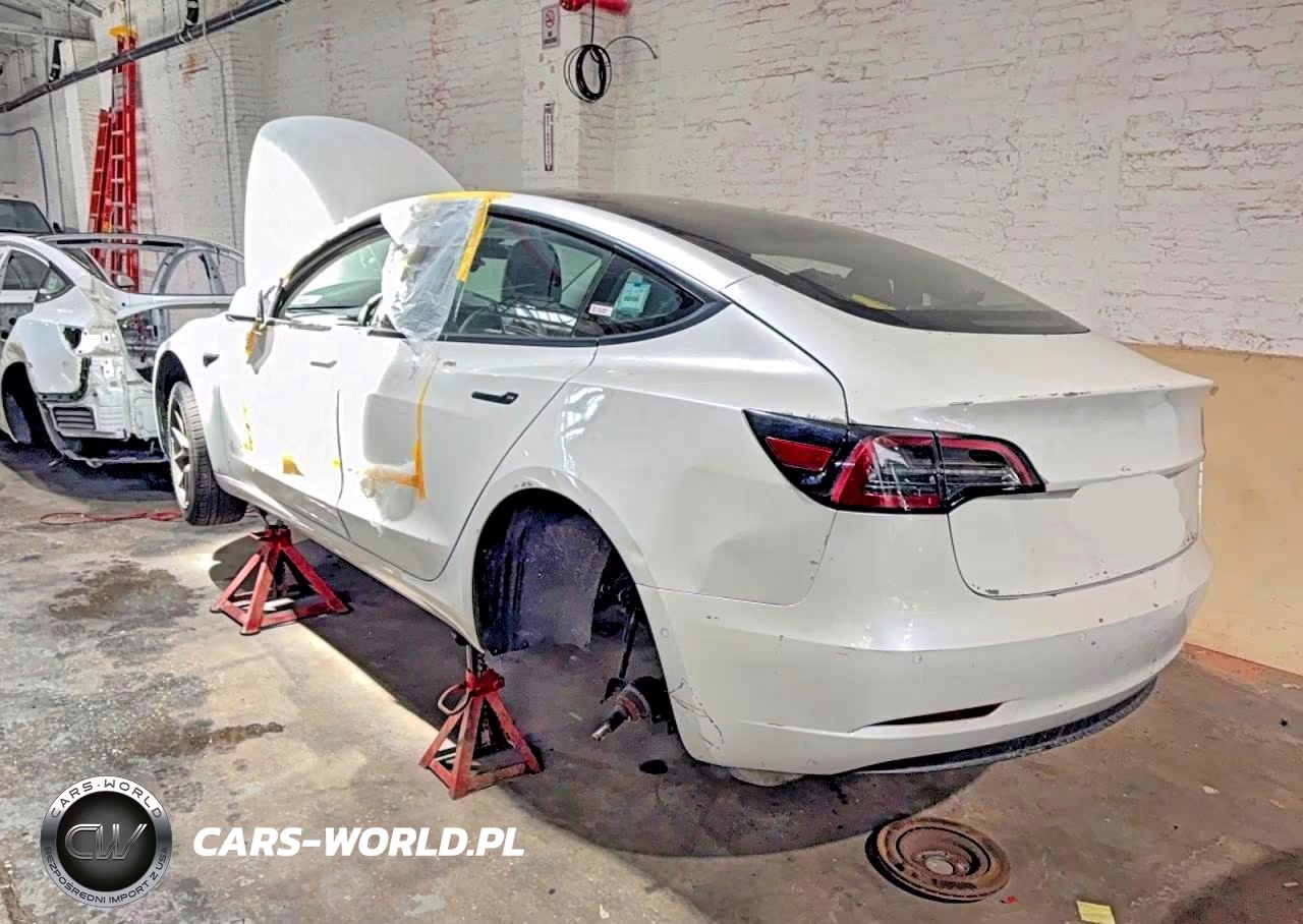 2021 Tesla Model 3 VIN:5YJ3E1EA0MF026952 - 3