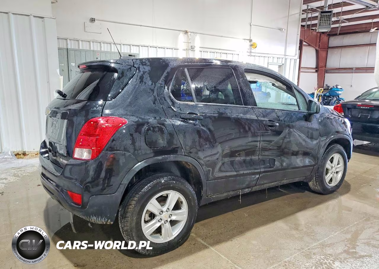 2022 Chevrolet Trax Ls VIN:KL7CJNSM5NB550780 - 3