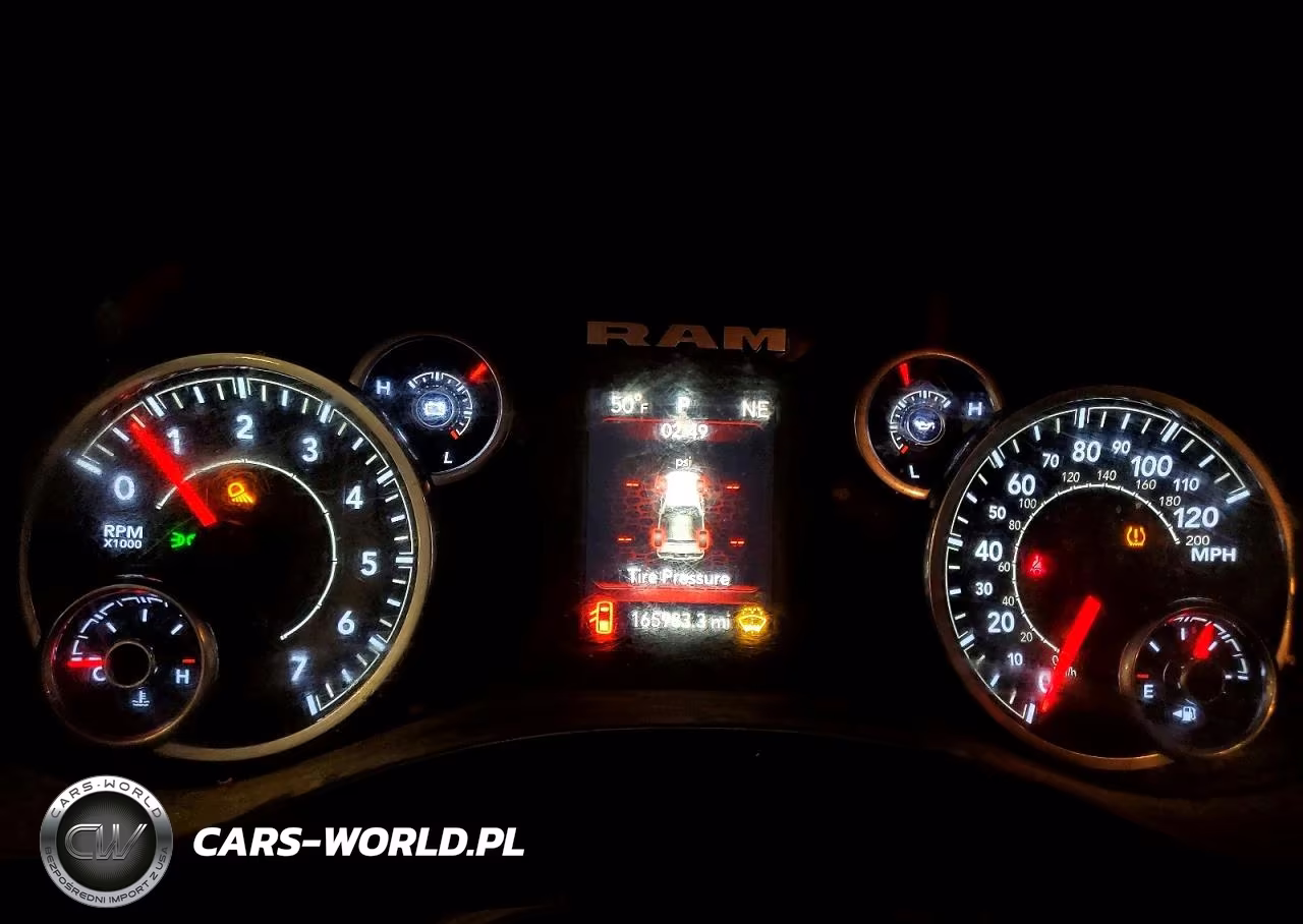 2020 Ram 1500 Big Horn VIN:1C6SRFBT9LN200611 - 9
