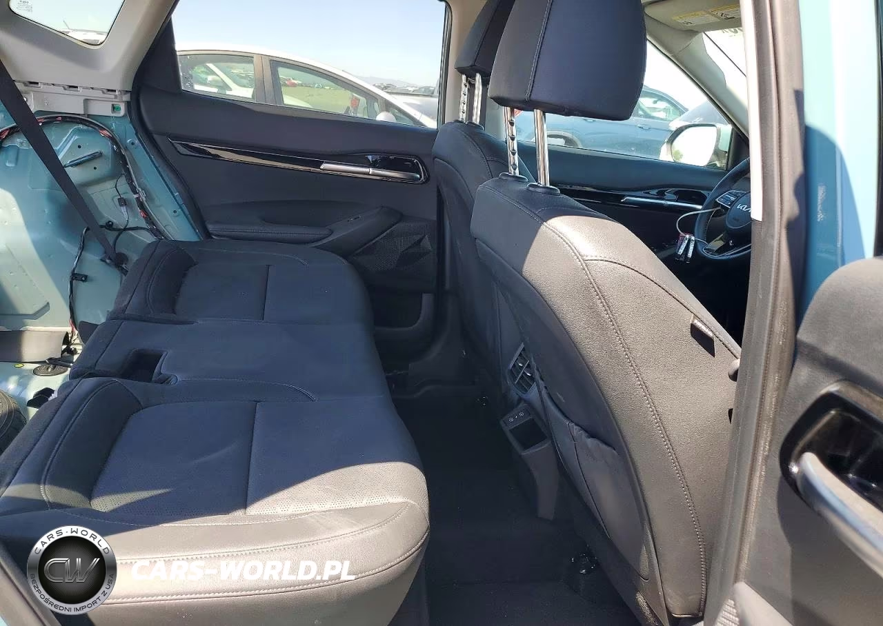 2025 Kia Seltos Ex VIN:KNDERCAA7S7703402 - 10