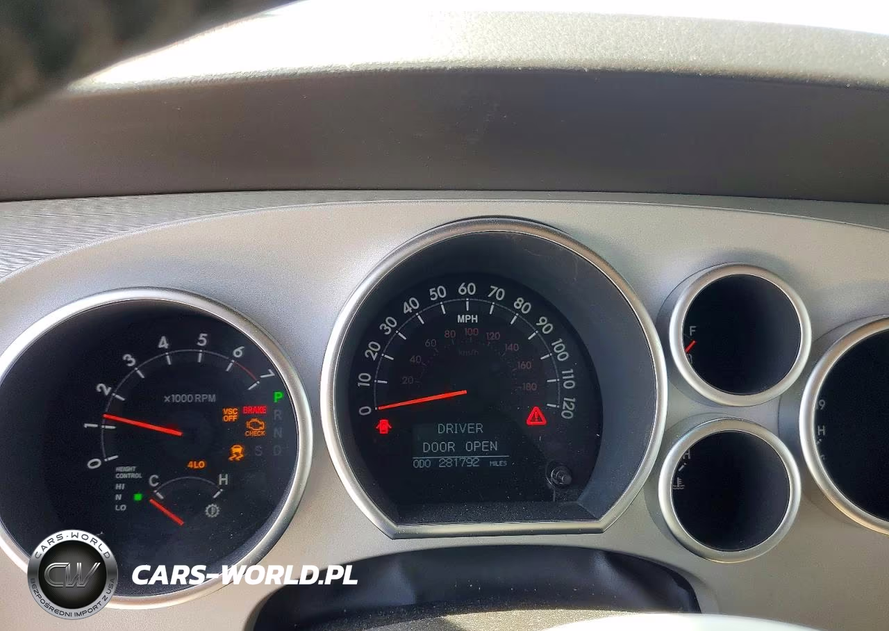 2008 Toyota Sequoia Limited VIN:5TDBY68A78S010583 - 9