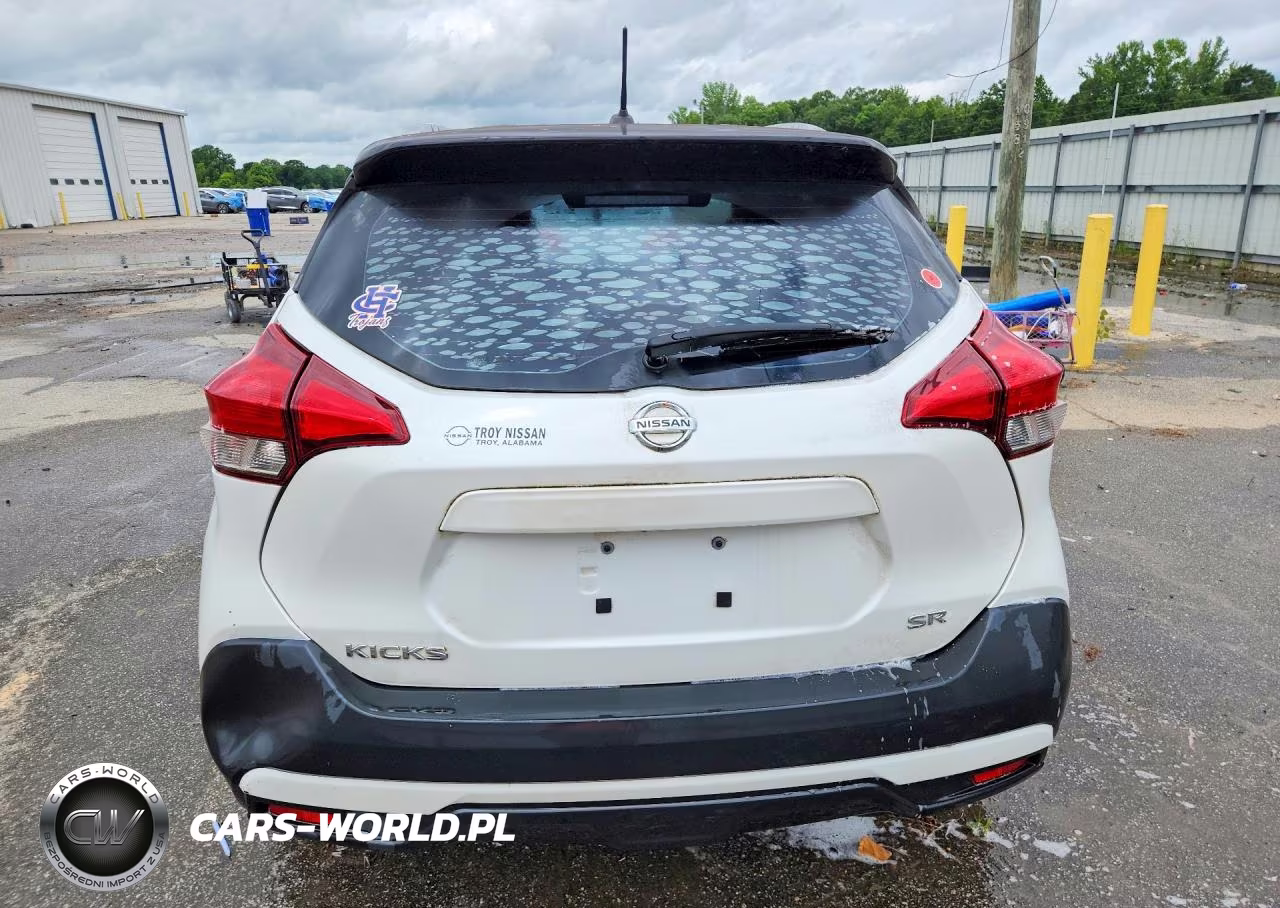 2019 Nissan Kicks Sr VIN:3N1CP5CU5KL483949 - 6
