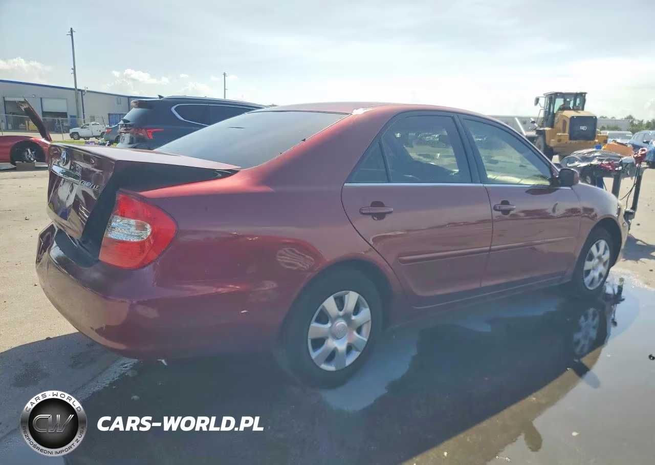 2002 Toyota Camry Le VIN:4T1BE32K12U029525 - 3