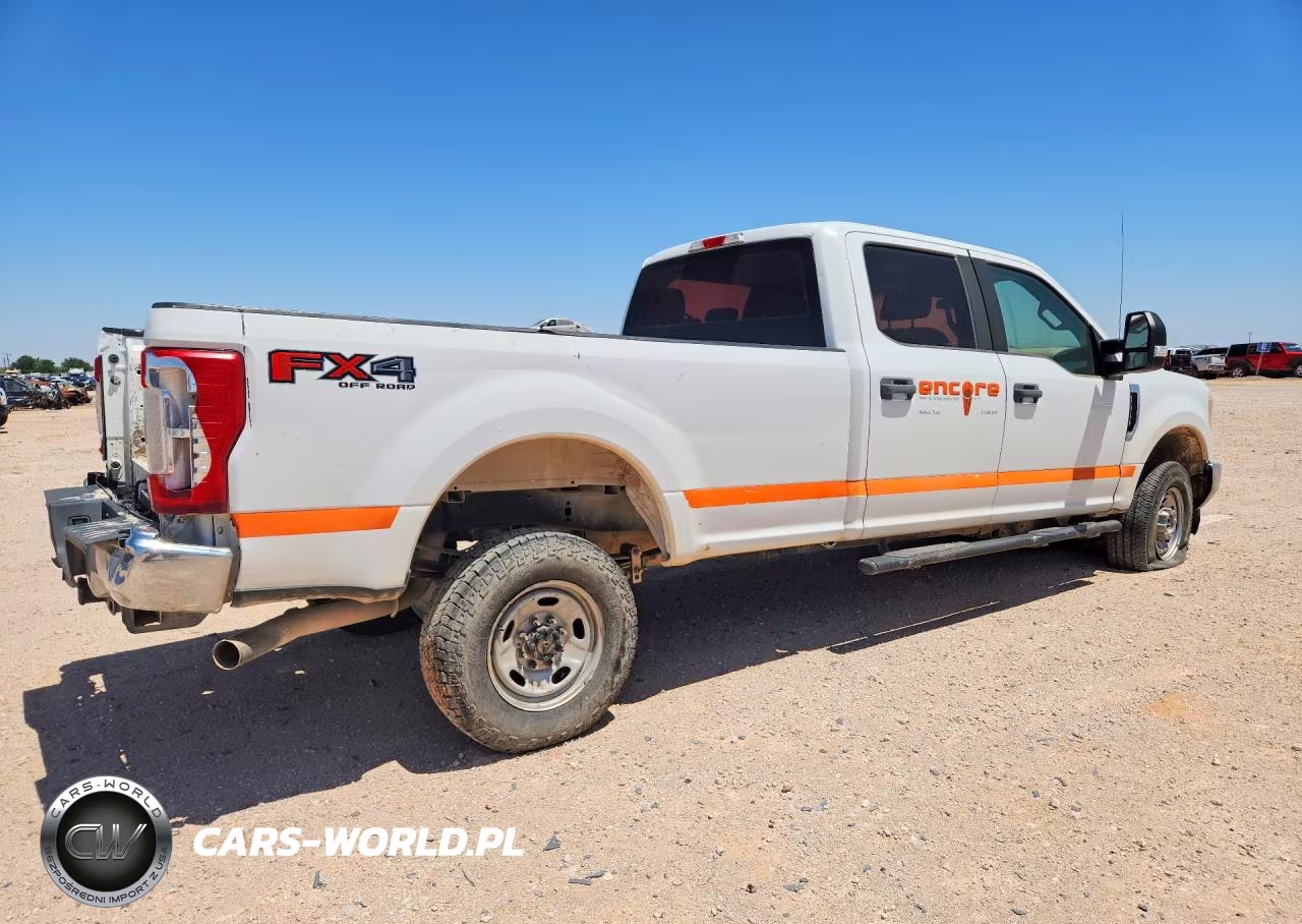 2017 Ford F250 Super Duty VIN:1FT7W2B66HEF13021 - 3