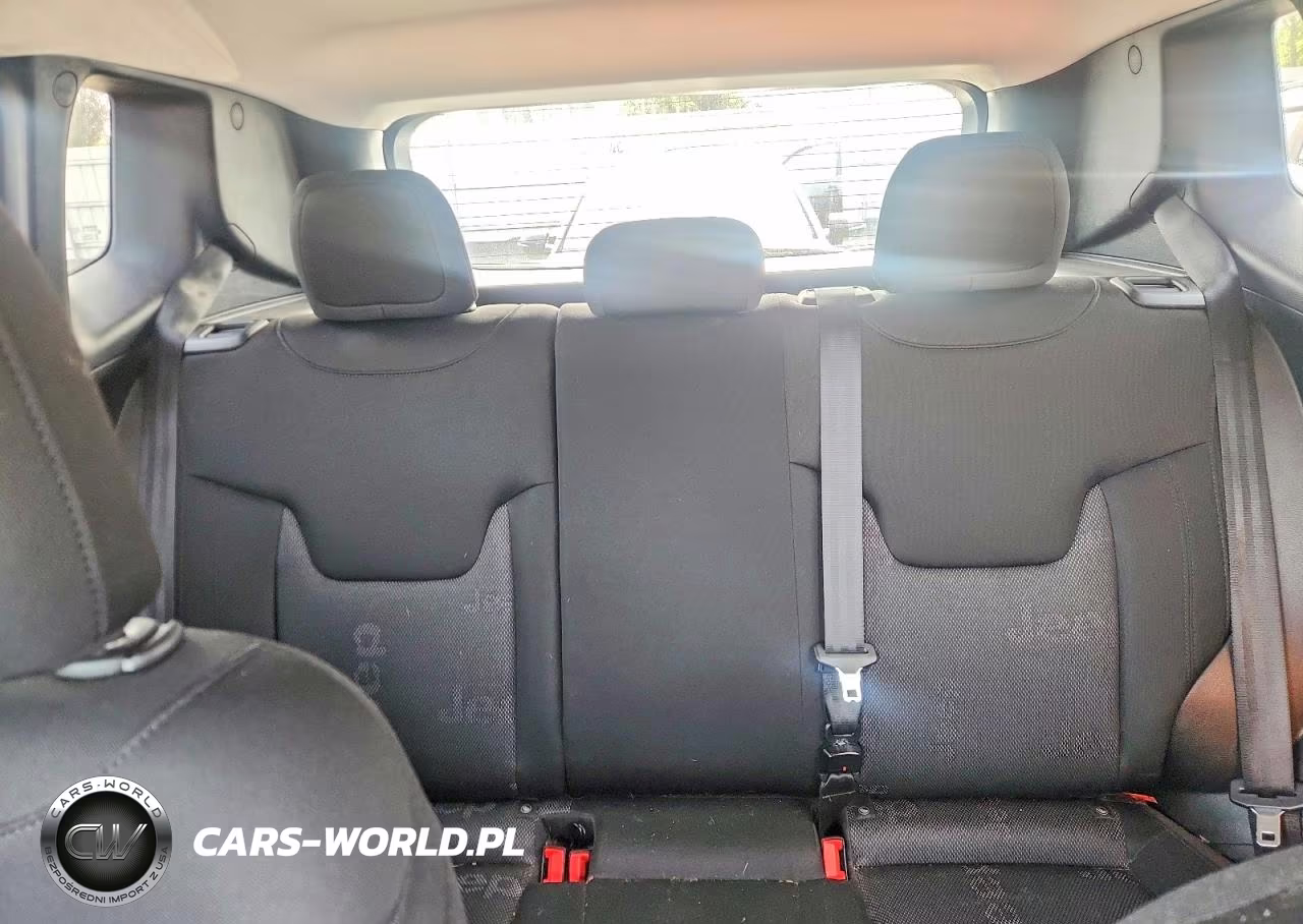 2017 Jeep Renegade Latitude VIN:ZACCJBBH9HPE96043 - 10