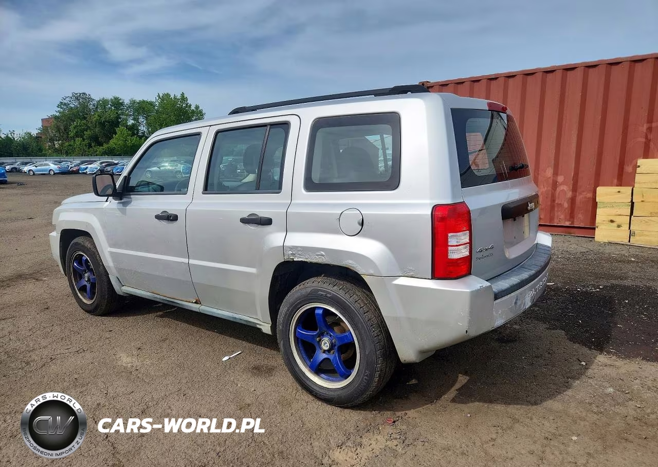 2010 Jeep Patriot Sport VIN:1J4NF2GB4AD556307 - 2