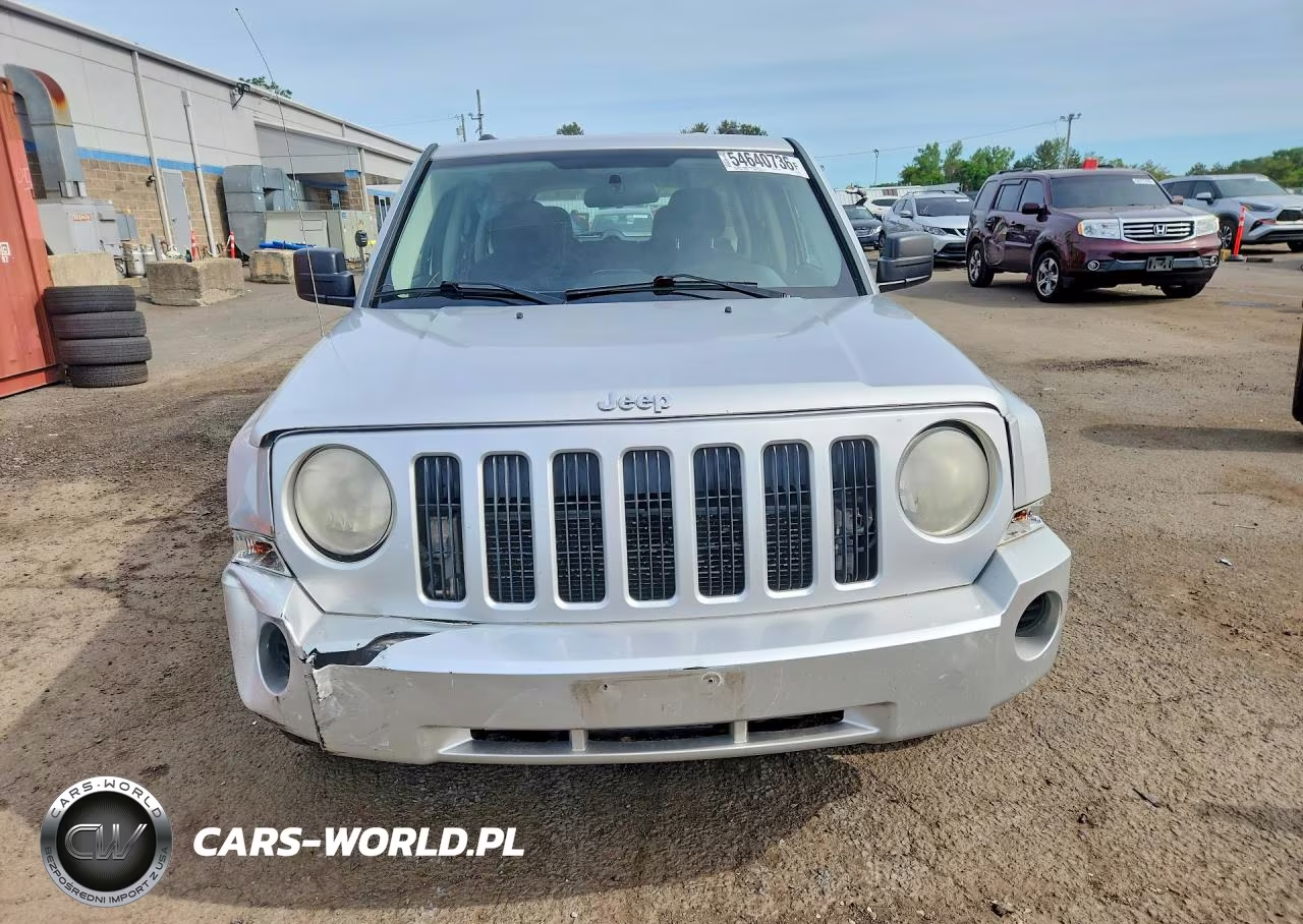 2010 Jeep Patriot Sport VIN:1J4NF2GB4AD556307 - 5