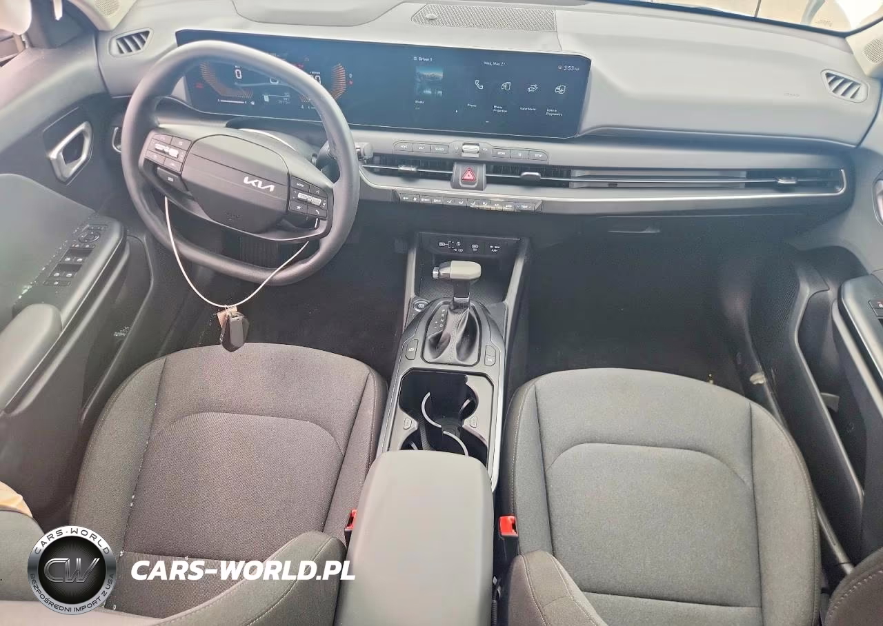 2025 Kia K4 Lx VIN:3KPFT4DE7SE092068 - 8