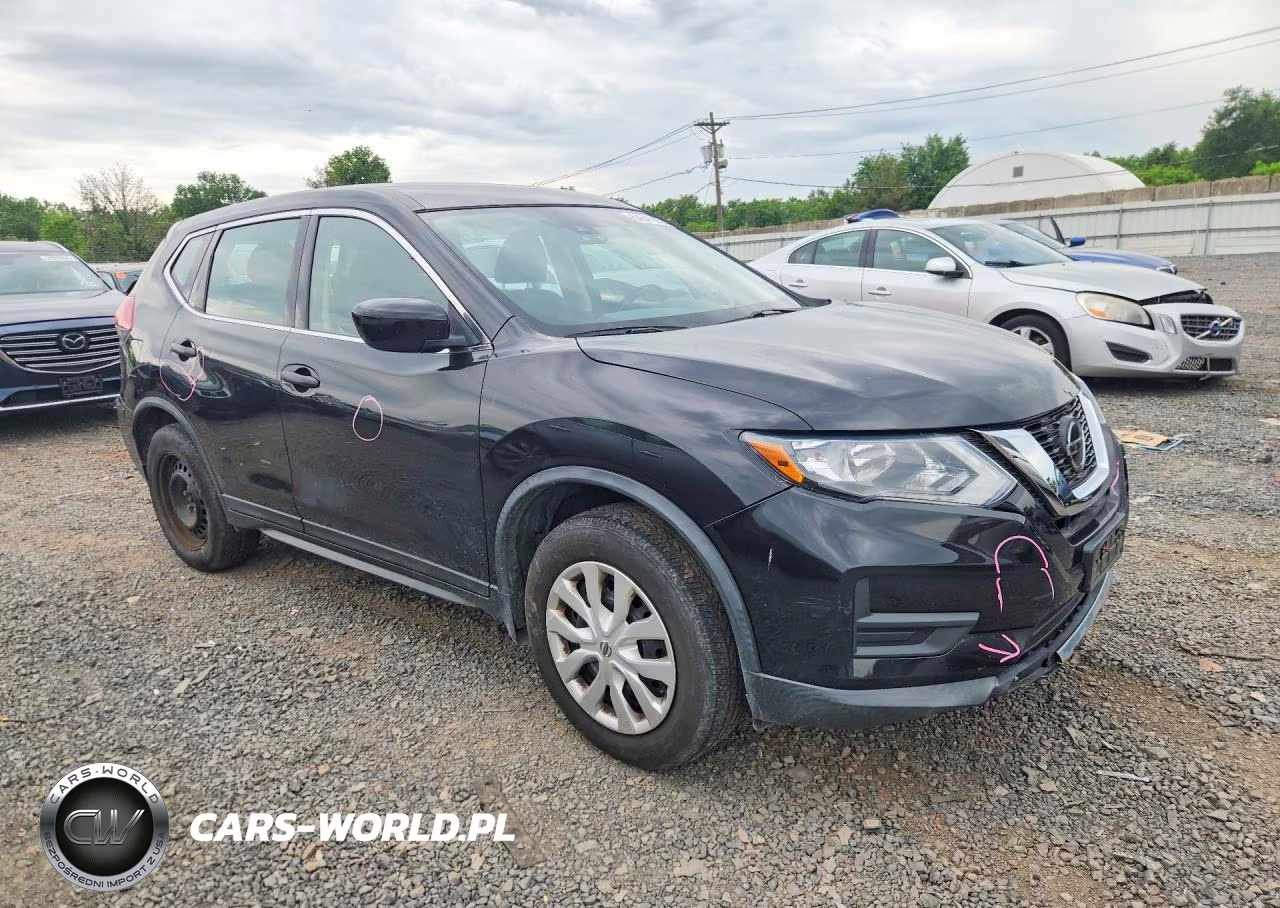 2019 Nissan Rogue S VIN:KNMAT2MV1KP539136 - 4