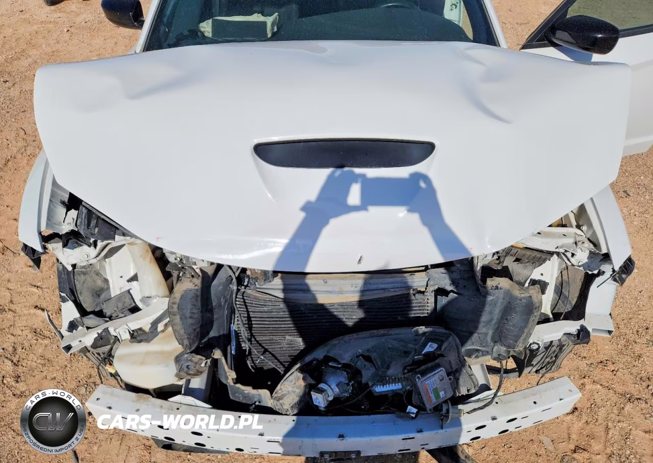 2018 Dodge Charger Sxt Plus VIN:2C3CDXHG1JH217599 - 11
