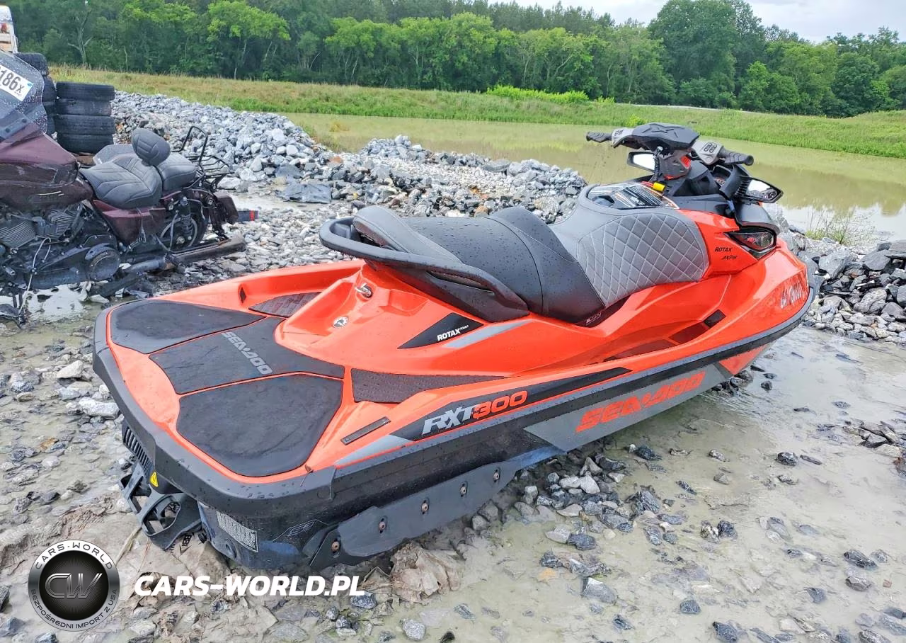2016 Sea-Doo Rxt-X 300 VIN:YDV08143A616 - 4