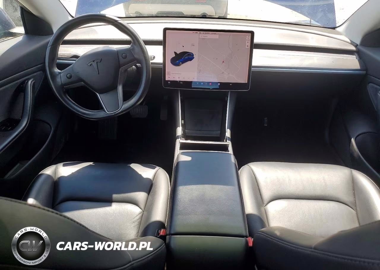 2019 Tesla Model 3 VIN:5YJ3E1EBXKF389863 - 8