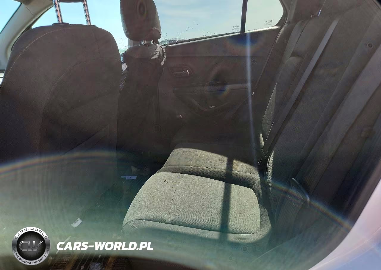 2021 Chevrolet Trax Ls VIN:KL7CJKSBXMB302116 - 11